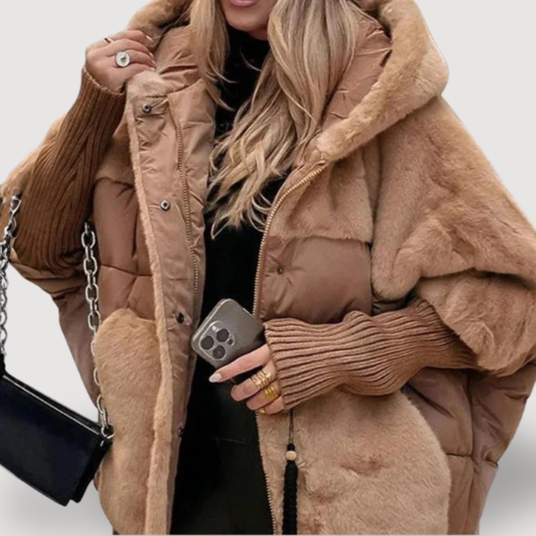 JESSY – CHAQUETA CON CAPUCHA CÓMODA